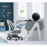 Skrivbord och svängbara stolar från Flexa
