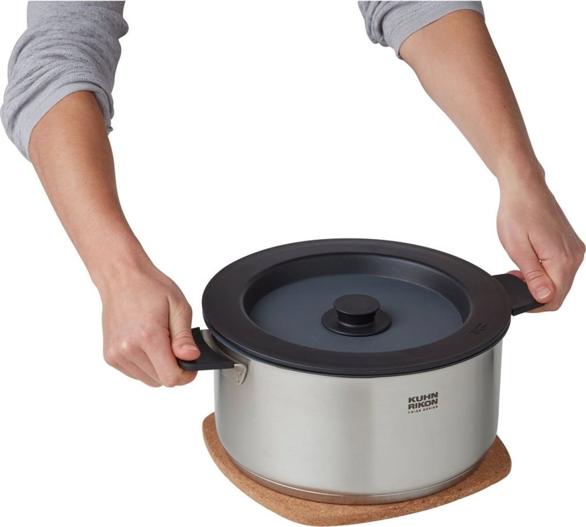 Kuhn Rikon SMART & COMPACT Cork Trivet with Magnet