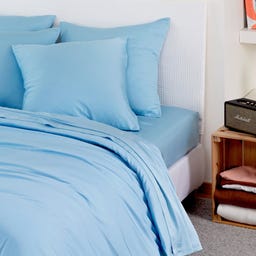 Bambaw Cozy Bambus Spannbettlaken 140 x 200 cm - Light Blue