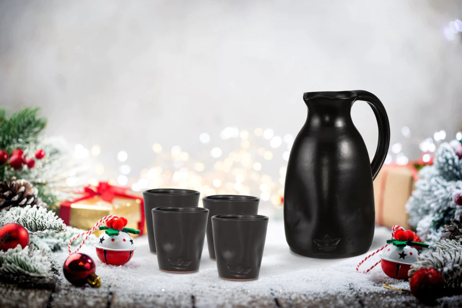 Dutchdeluxes Ceramic Water Jug in Dented Look - Black matt