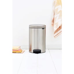 NewIcon - Pattumiera a Pedale 12 L con Inserto in Plastica - Matt Steel Fingerprint Proof