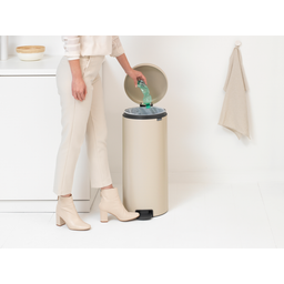 Newicon 30 L Pedal Bin with a Plastic Liner - Soft Beige