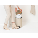 Newicon 12 L Pedal Bin with Plastic Liner - Soft Beige