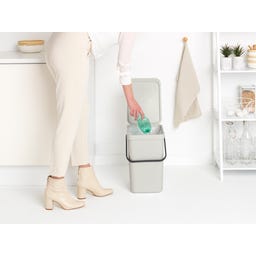 Brabantia Koš za odpadke Sort & Go 25 L - Light Grey