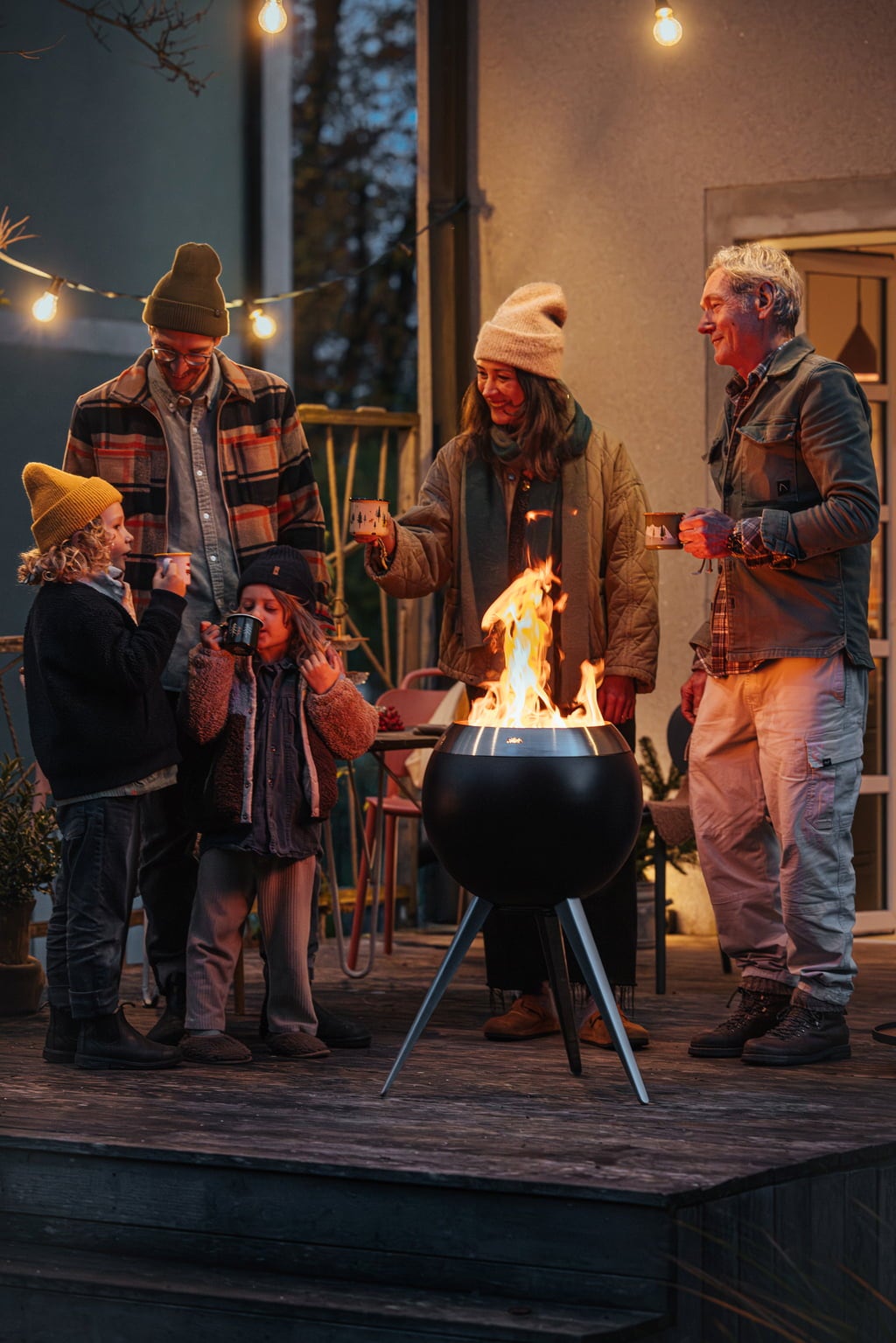 höfats MOON 45 Fire Bowl with High Base