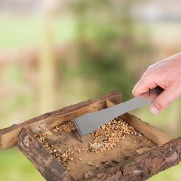 Esschert Design Feeding Table Scraper - 1 item