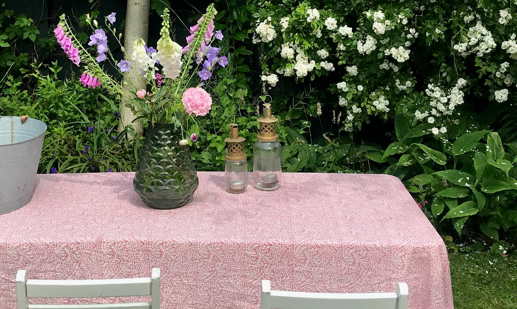 rozablue Rectangular Tablecloth, Small - Floral Coral