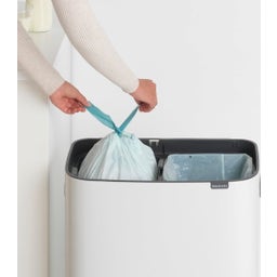 Bo Touch Bin 2 x 30 L mit 2 Kunststoffeinsätzen - White