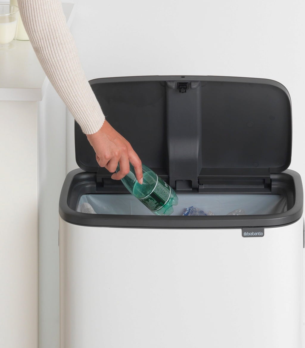 Bo Touch Bin 60 L mit 1 Kunststoffeinsatz - White