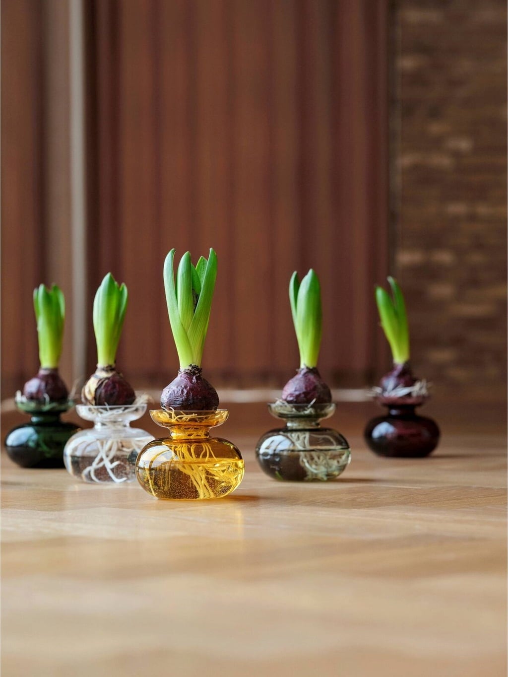 Zone Denmark Inu Vase, Small - 1 item