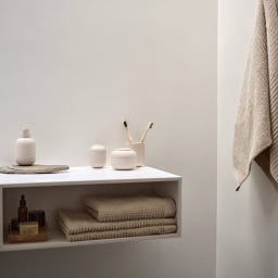 Zone Denmark Classic Bath Towel - 70 x 140 cm - Sand