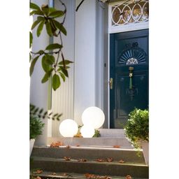 Indoor & Outdoor Light / All Seasons - Shining Globe