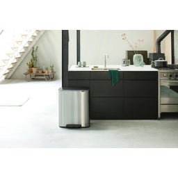 Brabantia Bo - Pattumiera 2 x 30 L - Matt Steel Fingerprint Proof