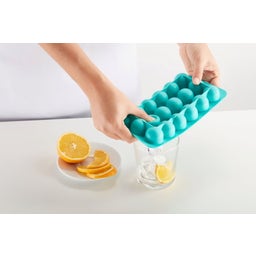 Lékué Ice Cube Tray with Lid - 1 item