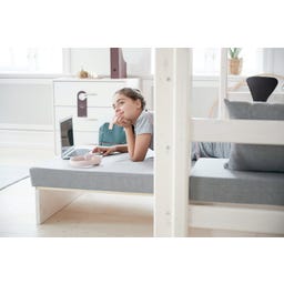 CLASSIC Hochbett 184 cm mit Sofa, Schreibtisch, Leiter und Absturzsicherung - Weiß lasiert
