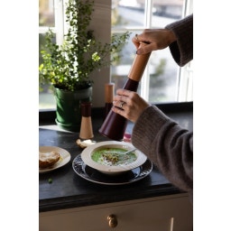 sagaform Gewürzmühle groß - dunkelrot