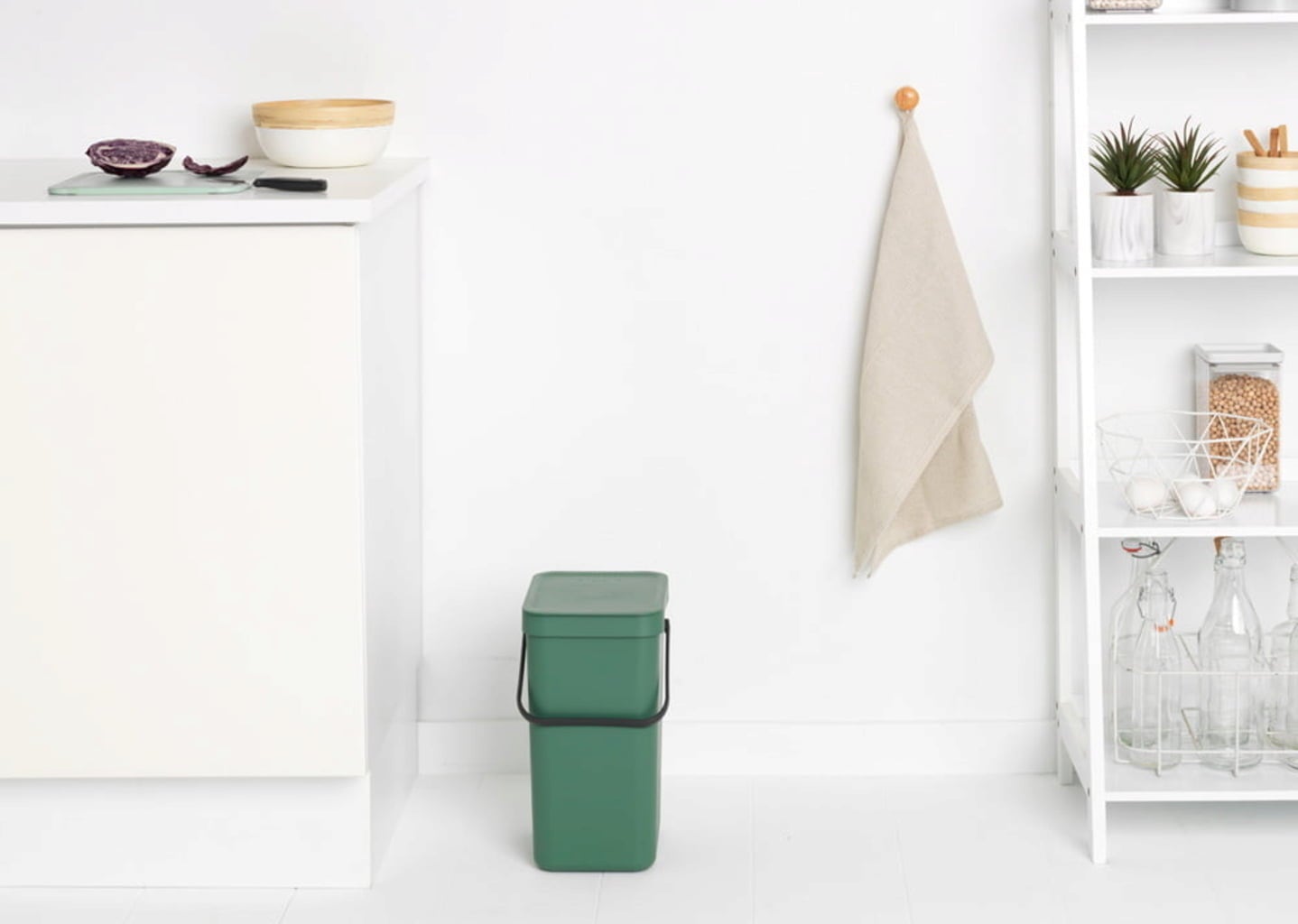 Brabantia Abfallbehälter Sort & Go 12 L - Fir Green