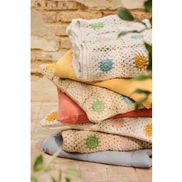 IB Laursen Gehäkelte Decke mit Blumen - 1 Stk