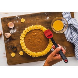 Dreamfarm Brizzle Brush - Red