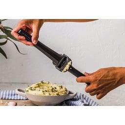 Dreamfarm Knoblauchpresse Garject Lite - 1 Stk