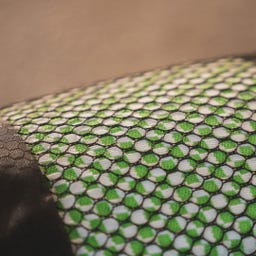 Potovalna brisača z bambusovimi vlakni iz aktivnega oglja, 80 x 40 cm - zelena