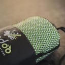 Potovalna brisača z bambusovimi vlakni iz aktivnega oglja, 80 x 40 cm - zelena