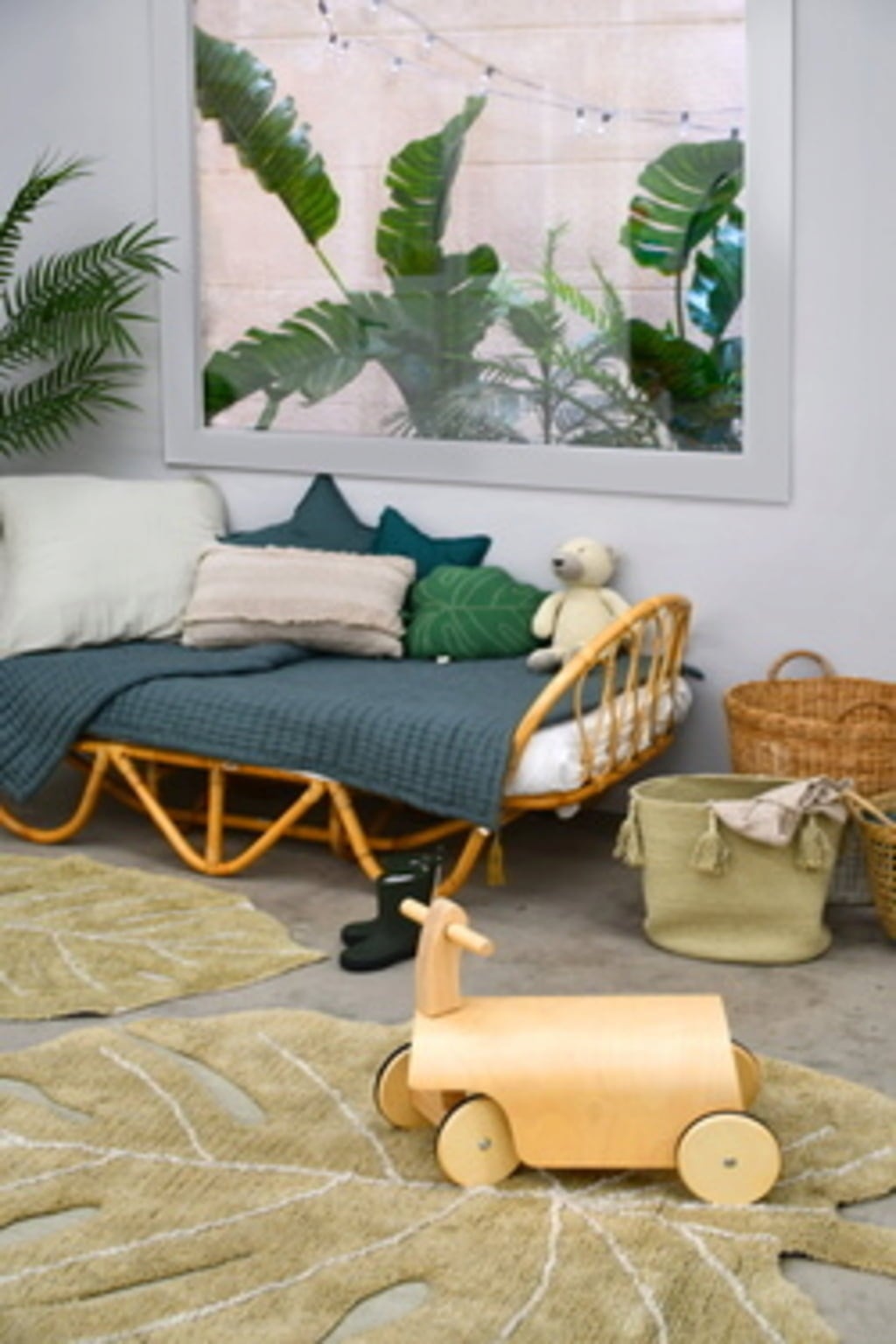 Lorena Canals Olive Mini Monstera Rug, 75x100 - 1 item