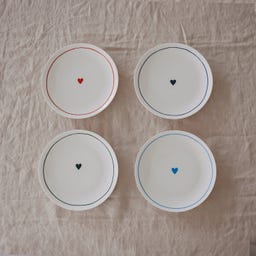 Eulenschnitt Frühstücksteller rund, 20,5 cm - rot Herz