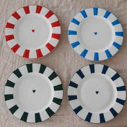 Eulenschnitt Platzteller Wellig 30,7 cm - rot Herz