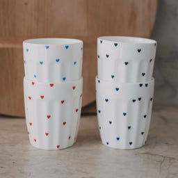 Eulenschnitt Becher kleine Herzen - rot
