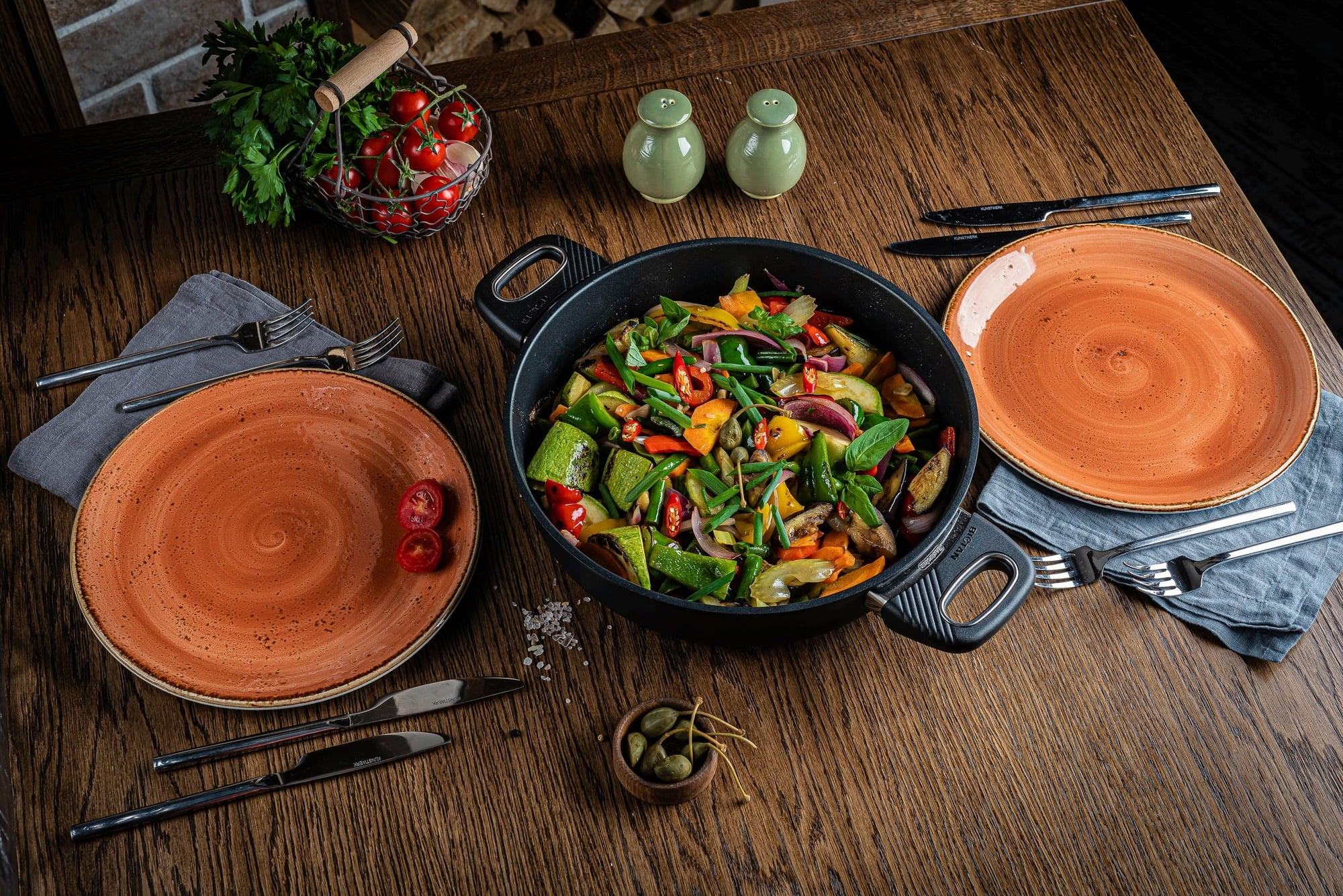 Gastrolux Pan with High Sides & Handles