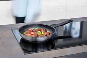 Faitout Kuhn Rikon Smart & Compact 3L/20cm – Empilable, Couvercle Aimanté – Compatible Induction – Poignées Silicone